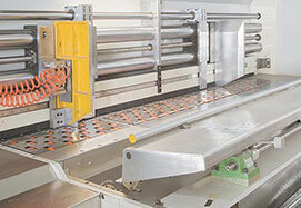 Máquina automática para fabricar cajas de cartón TSV4